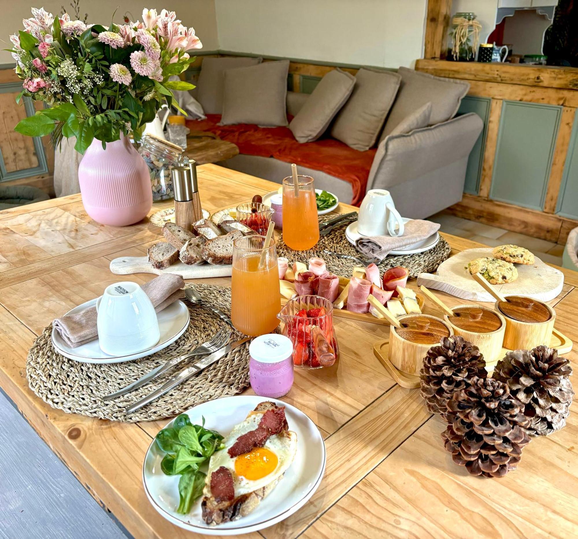 Cocon De Nature Homestay Le Bonhomme